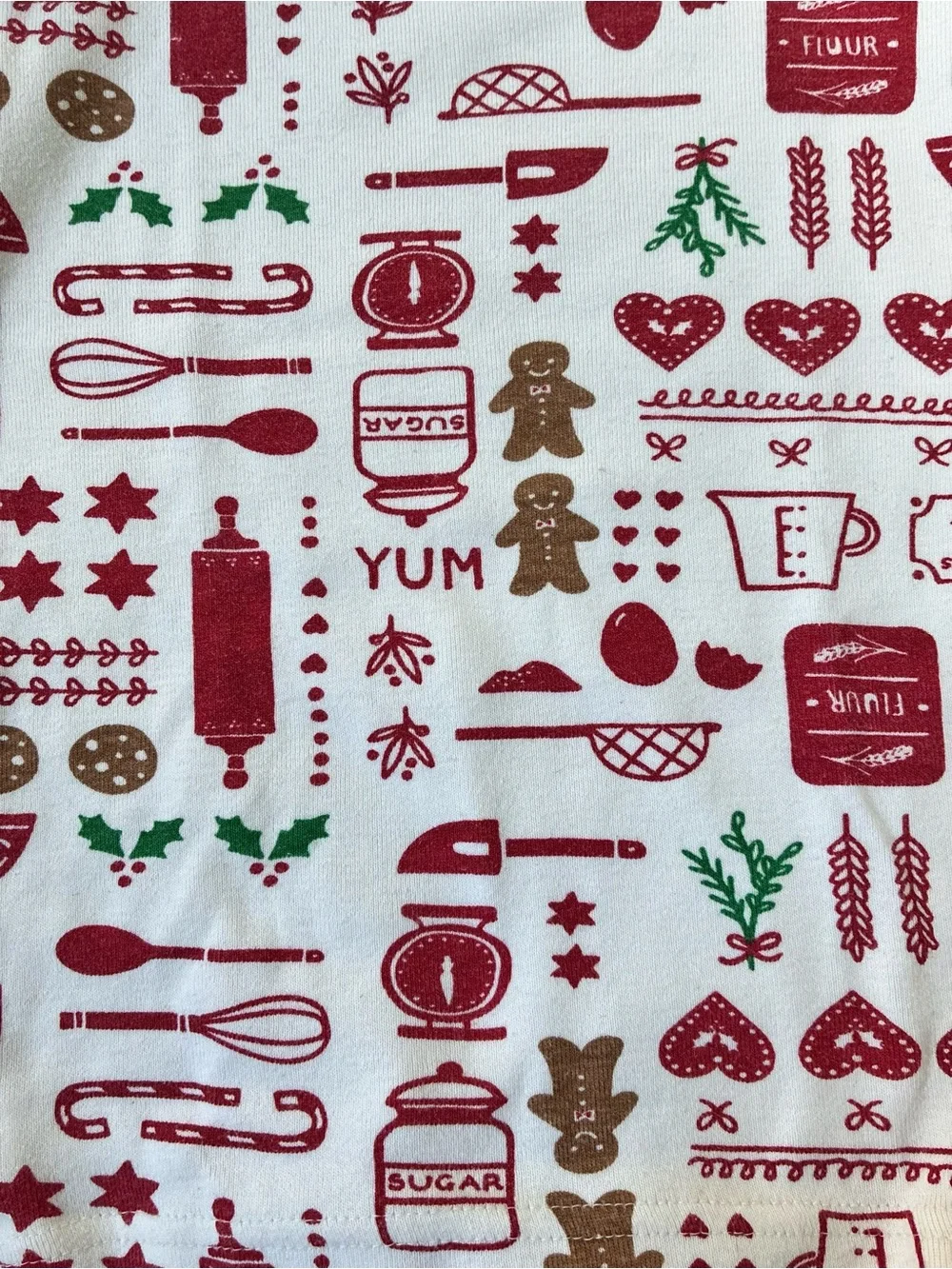 Hanna Andersson Christmas Baking Pajamas (Cream/Red) Size 6-7